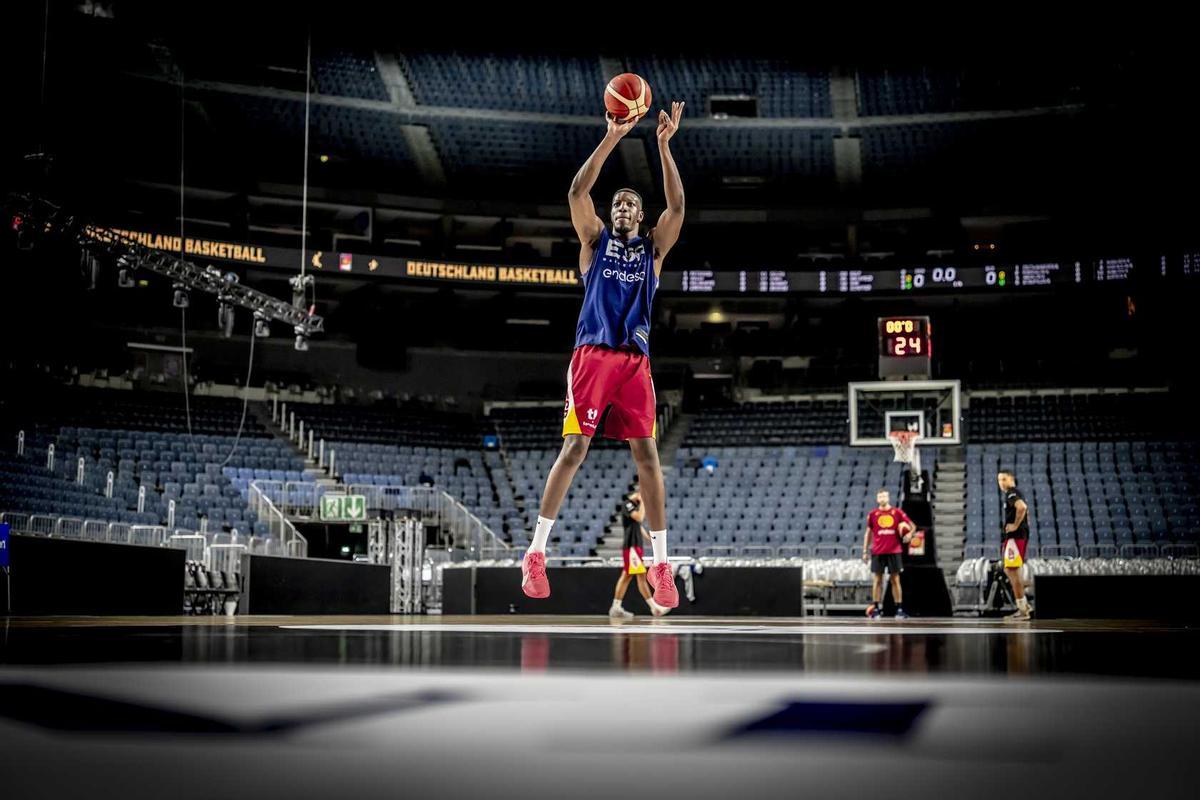 Yankuba Sima, entrenando en el Lanxess Arena