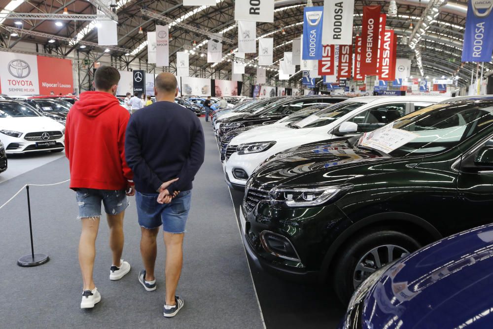 El recinto del Ifevi acogió este jueves la primera jornada de MotorOcasión