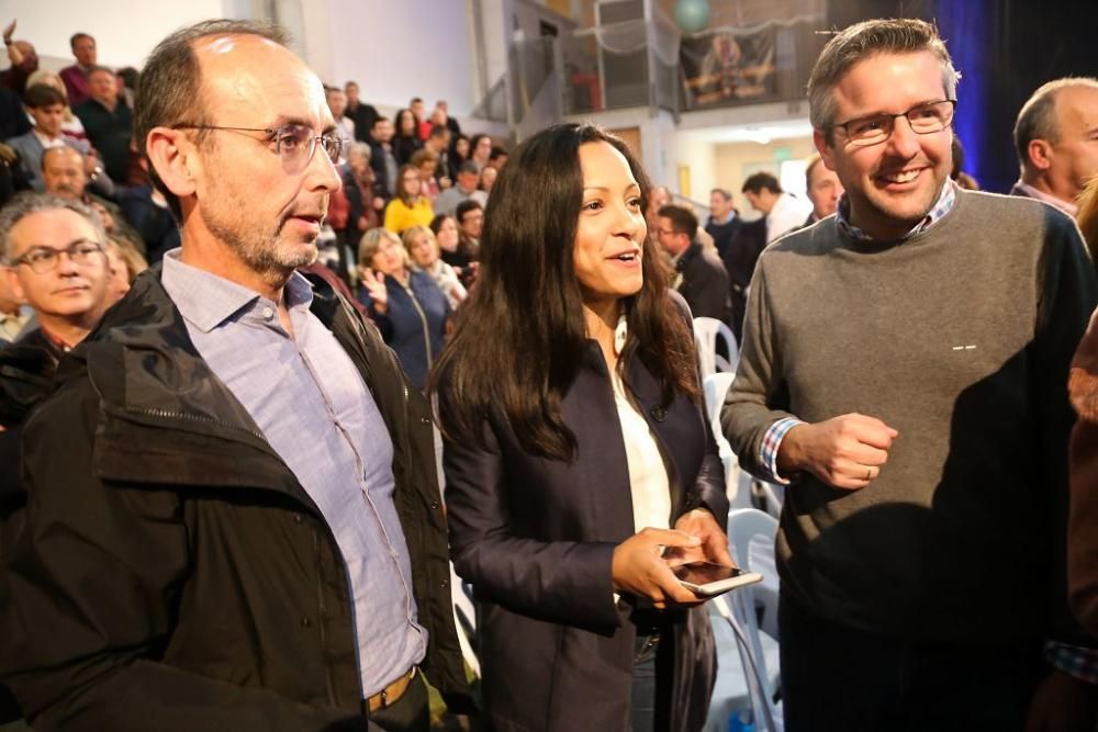 Acto del PP en el pabellón Cagigal de Murcia