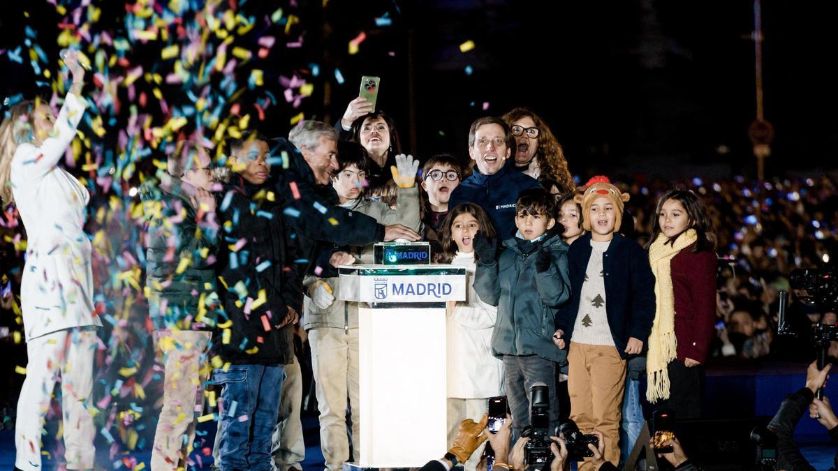 LUCES NAVIDAD MADRID | Así ha sido el encendido de las luces navideñas en Madrid LUCES NAVIDAD MADRID | Así ha sido el encendido de las luces navideñas en Madrid
