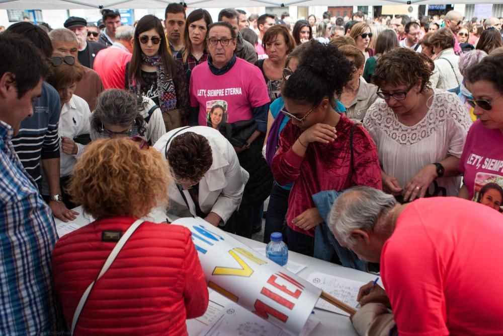 Concentración en recuerdo de Leticia Rosino