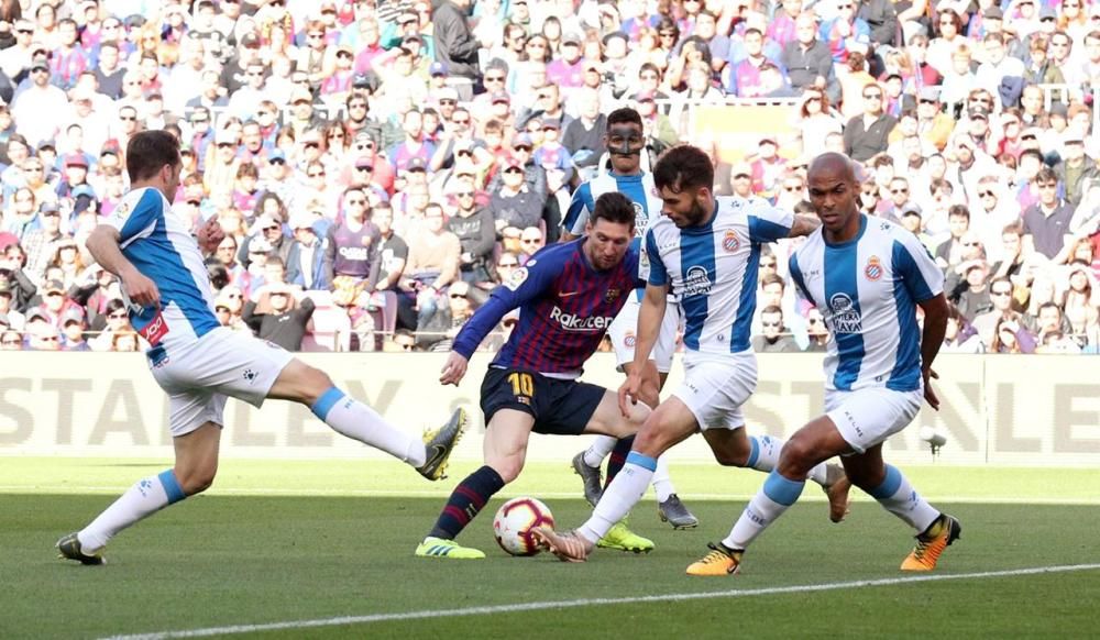 Les imatges del Barça - Espanyol