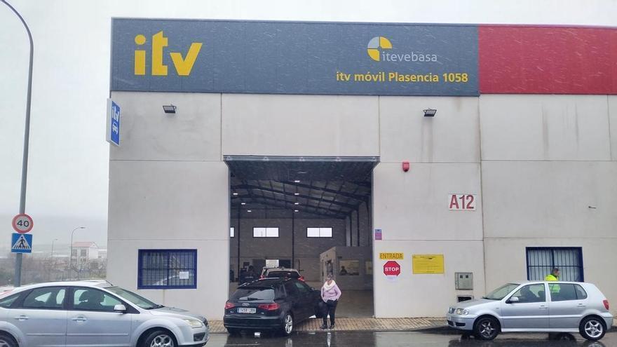 Video | ITV móvil, otra opción para pasar la inspección en Plasencia