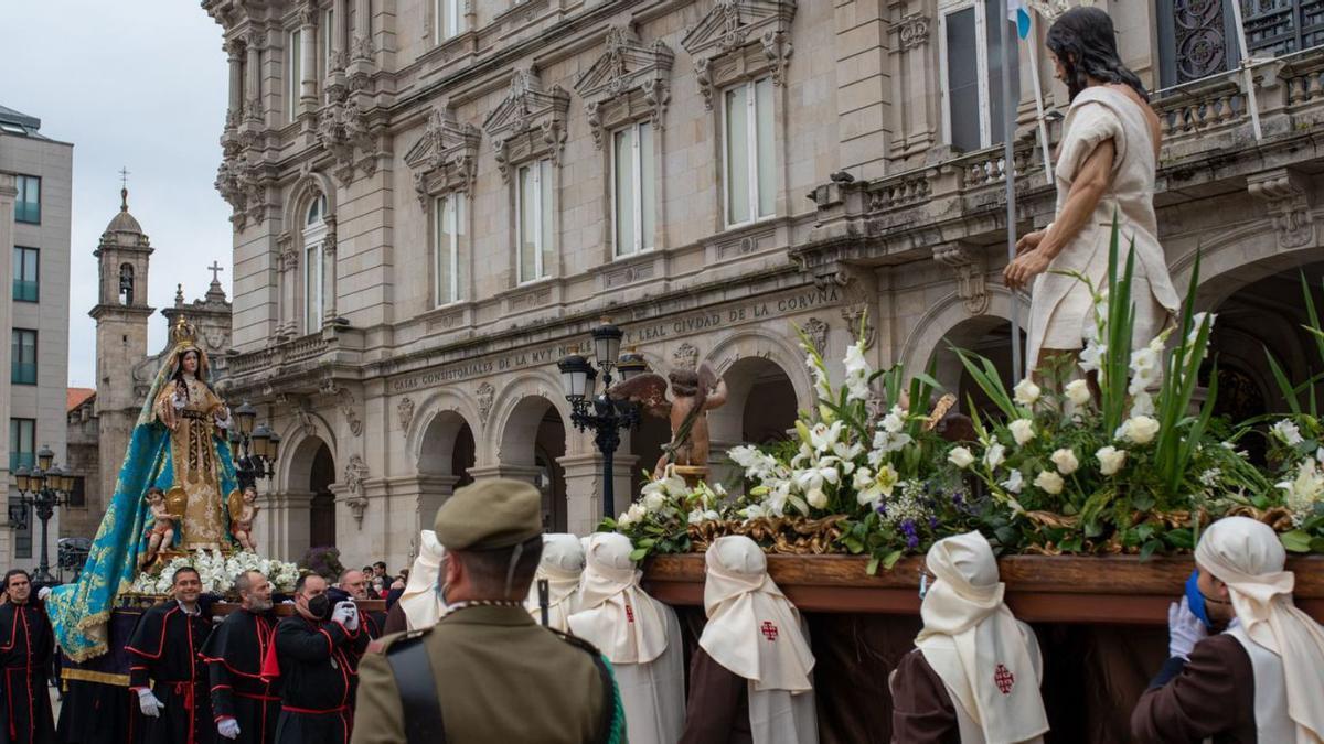 El Domingo de Resurrección clausura la Semana Santa | CASTELEIRO/ROLLER AGENCIA