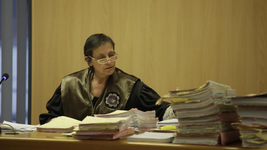 La juez Rosario Hevia, durante el juicio por el caso de La Camocha.