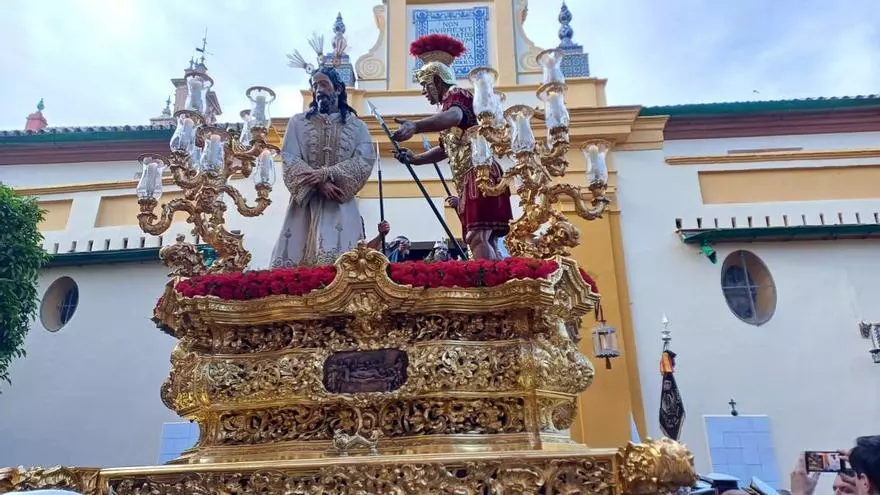 Vídeo | El Misterio de Jesús del Silencio en el Desprecio de Herodes sale de San Juan de la Palma