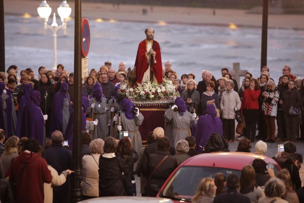 Procesión de las lágrimas de San Lorenzo en Gijón