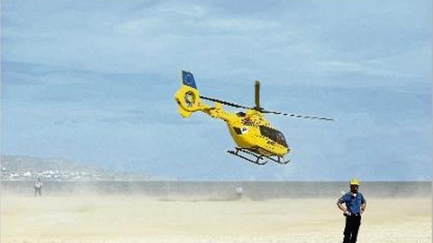 Un nen va estar a punt de morir ofegat aquest estiu a Empuriabrava i l&#039;helicòpter va aterrar a la platja.