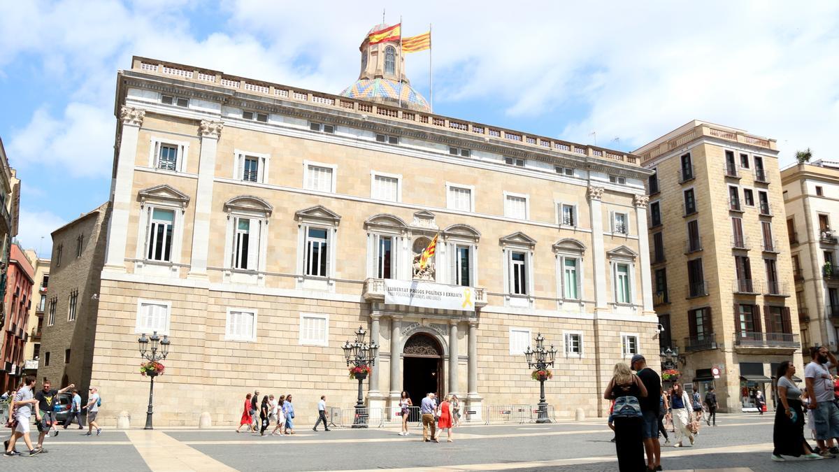 La façana de la Generalitat de Catalunya