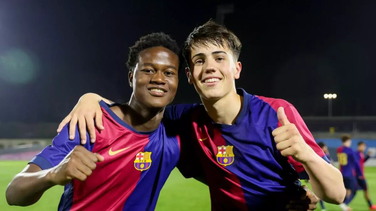 برشلونة يحجز مستقبله الذهبي بلاعب يفوق عمره سنوات 2