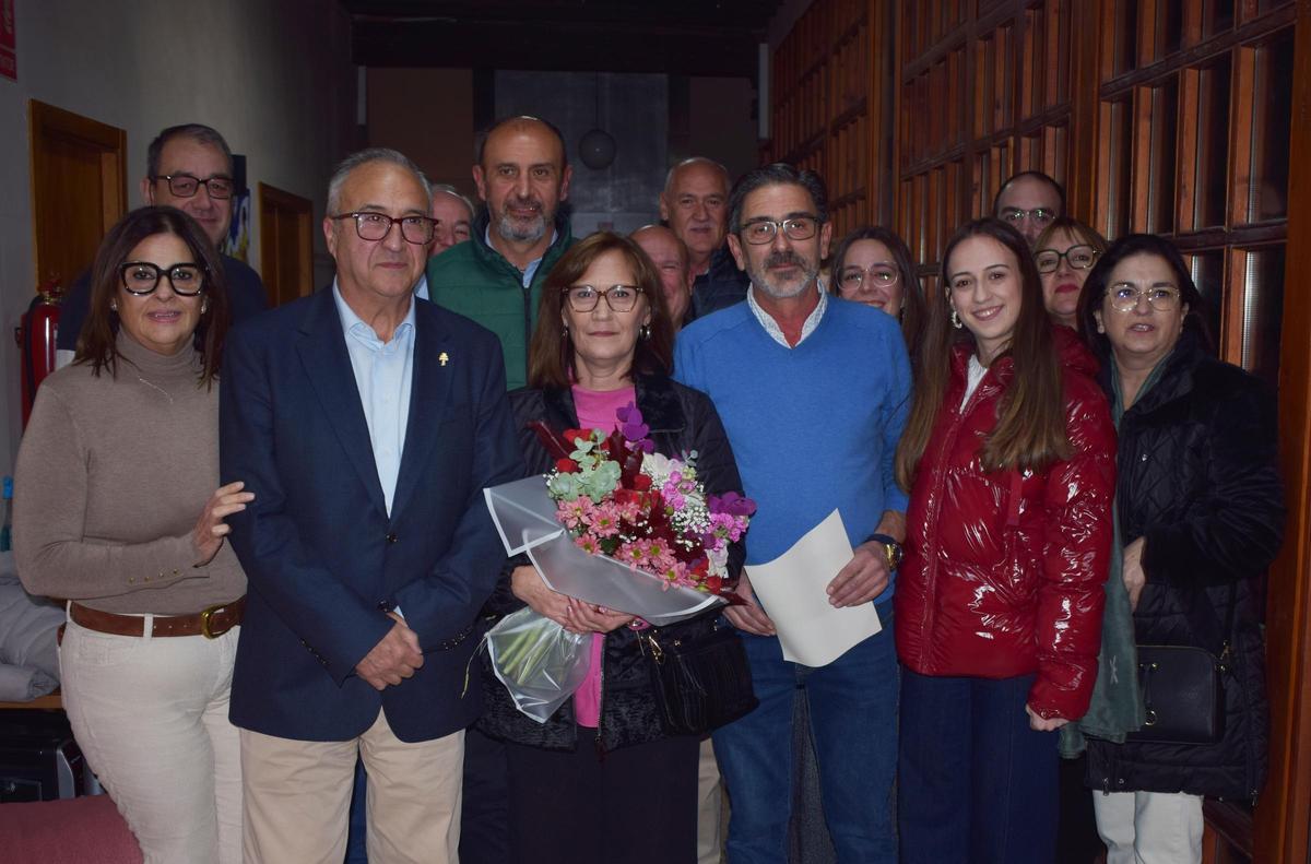 Rosendo Sánchez, junto afamiliares y amigos