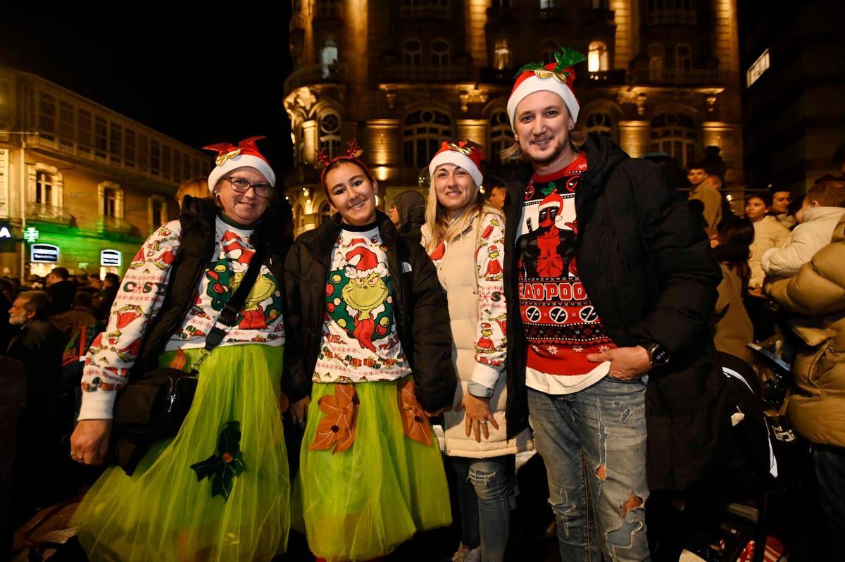 Vigo enciende la Navidad más grande de su historia ante miles de personas