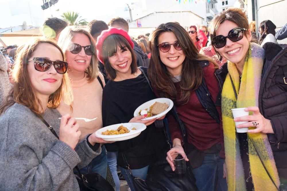 Los vecinos pudieron disfrutar de una tradicional y divertida jornada gastronómica