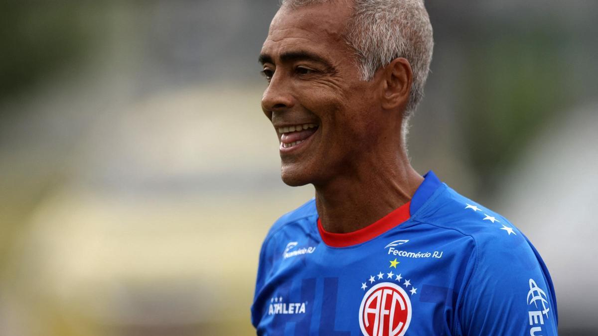 Romário ha vuelto a entrenar a sus 58 años
