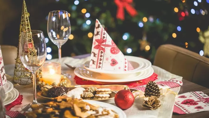 Trucos para evitar los excesos en las comidas de Navidad