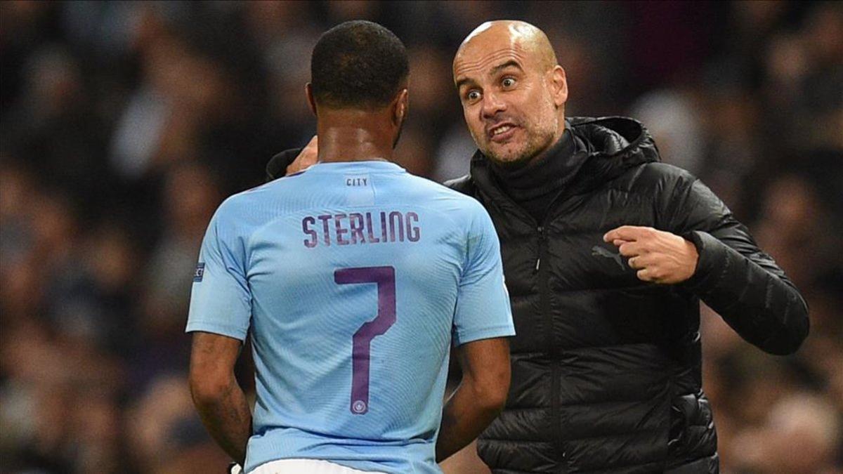 Pep Guardiola elogió a un Sterling que firmó un nat-trick ante el Atalanta