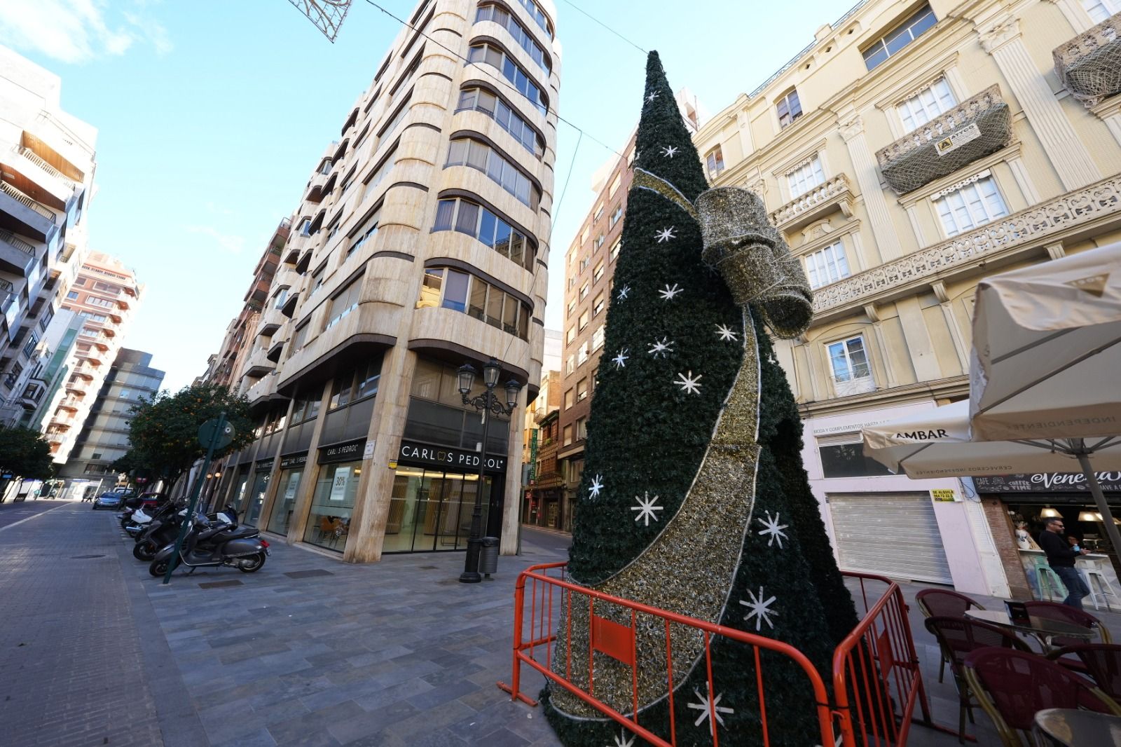 Castelló se engalana para la Navidad