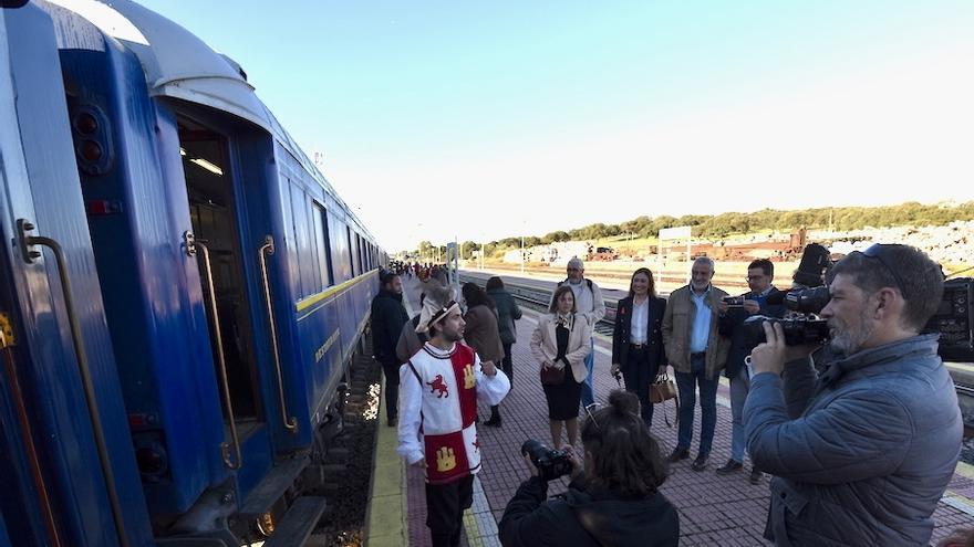 La Diputación de Cáceres Diputación prevé nuevos viajes del tren histórico en primavera y otoño
