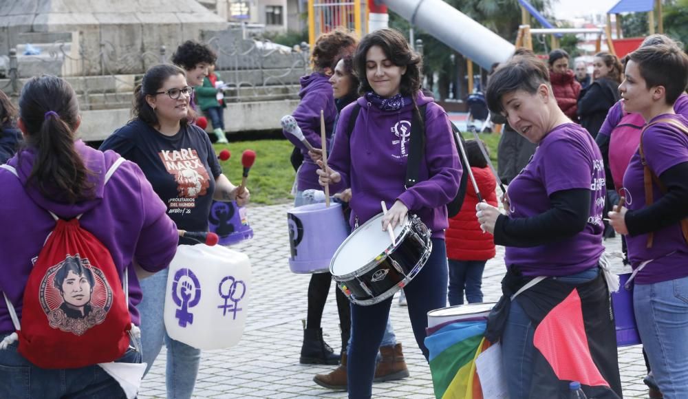 La batucada recorrió las calles del centro de Vigo