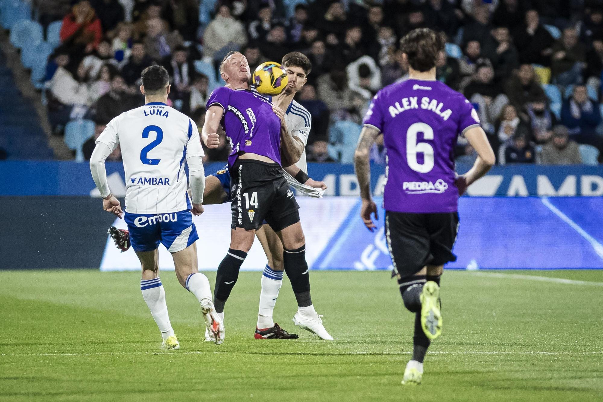 El encuentro Real Zaragoza-Córdoba CF, en imágenes