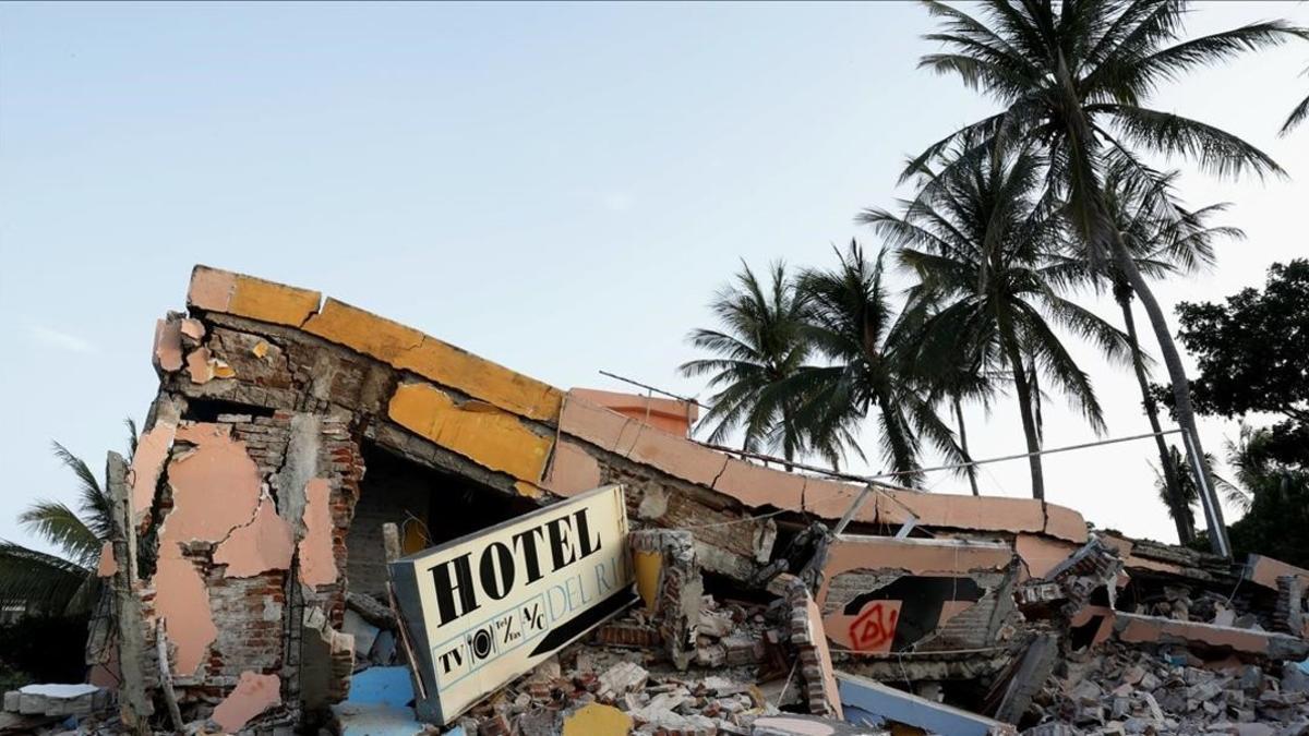 Destrucción en Juchitán de Zaragoza.