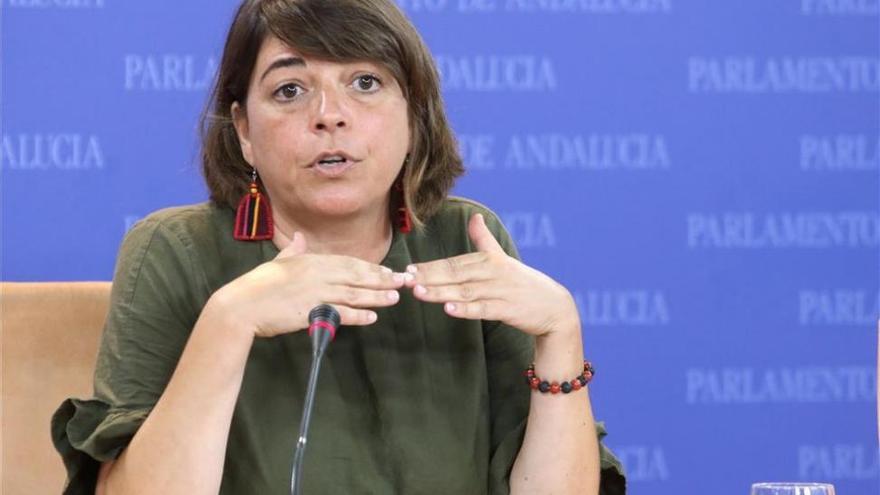 Elena Cortés exige que las trabajadoras de Eulen cobren íntegramente su nómina