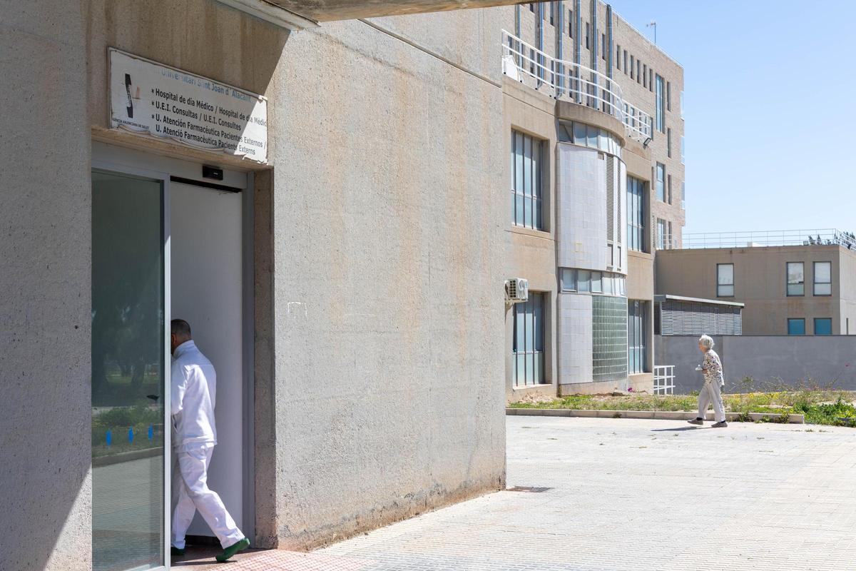 Espacio donde estaba previsto construir el nuevo centro de día de oncología del Hospital de Sant Joan