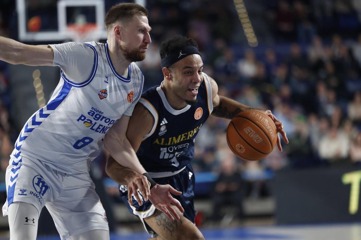 EN IMÁGENES: Así fue el Alimerka Oviedo Baloncesto-Súper Agropal Palencia en el Palacio de los Deportes