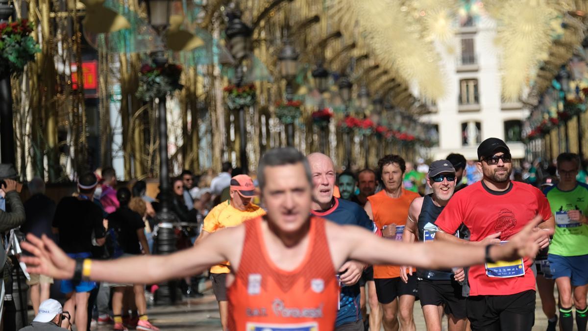 Las imágenes de la Zúrich Maratón de Málaga de 2021