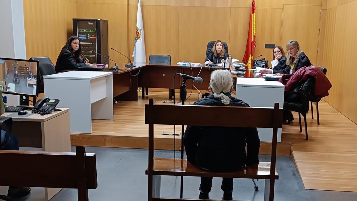 La octogenaria, durante el juicio en el Penal 2 de Ourense.