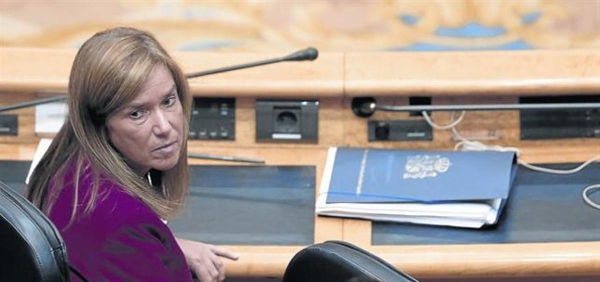 L’exministra de Sanitat Ana Mato, durant una compareixença al Senat, l’octubre passat.