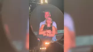 Andy Byron dimite como CEO de Astronomer tras el vídeo viral en un concierto de Coldplay