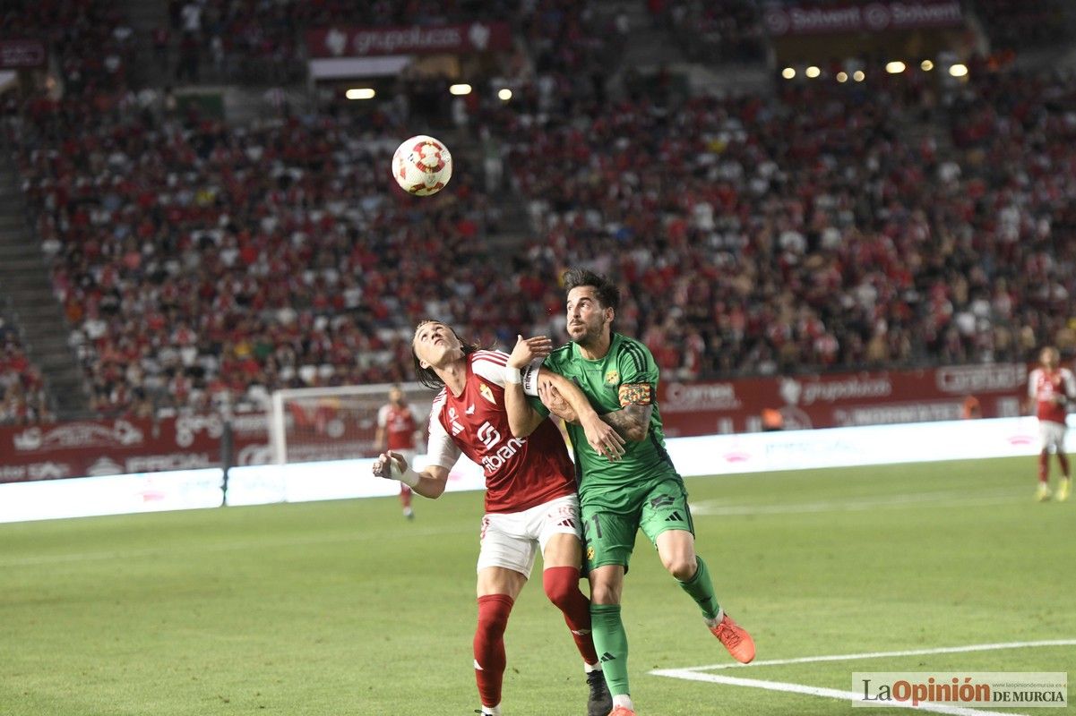 Así fue el encuentro del play off del Real Murcia y el Nástic en la lucha por el ascenso
