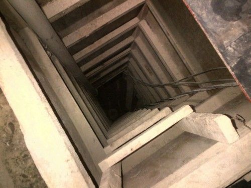 Así era la celda de 'El Chapo' Guzmán y el túnel por el que se fugó