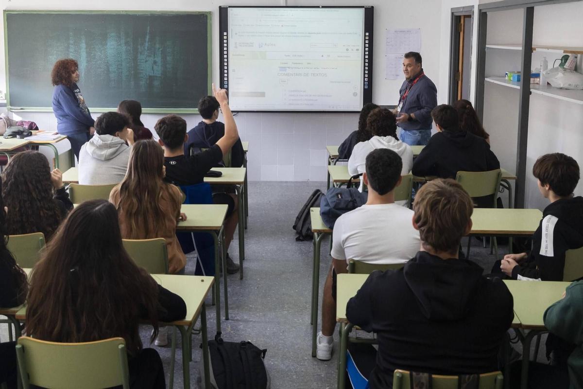 Clase en un IES valenciano, en una imagen de archivo