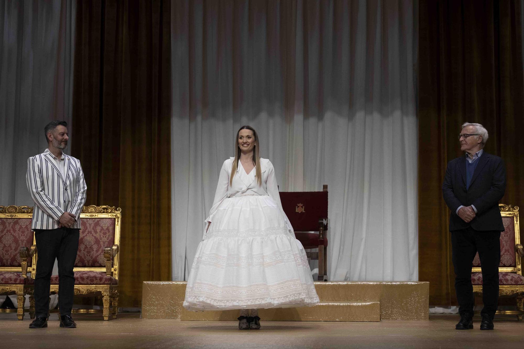 Ensayo de la Exaltación de las Falleras Mayores