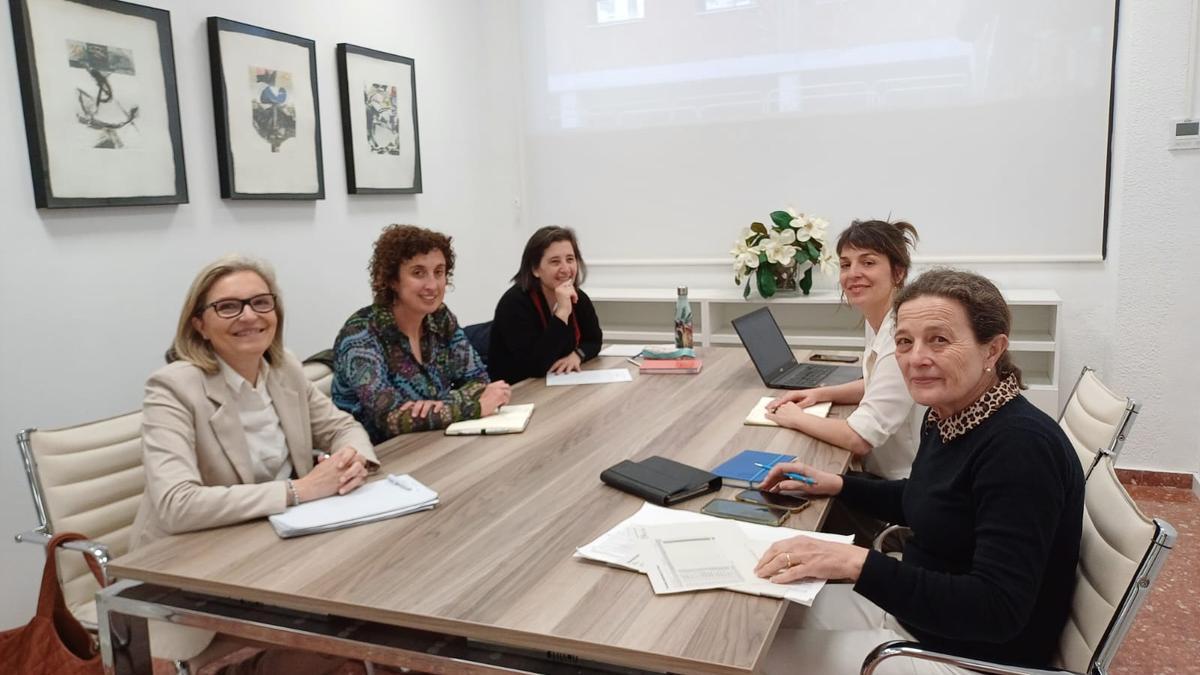El Ayuntamiento de Burriana se ha reunido con las representantes de la Entitat Valenciana d'Habitatge i Sól (EVha).