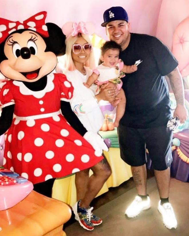 Blac Chyna y Rob Kardashian con su hija Dream