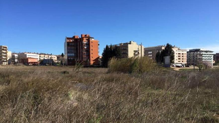 La zona on es construirà el pavelló poliesportiu.