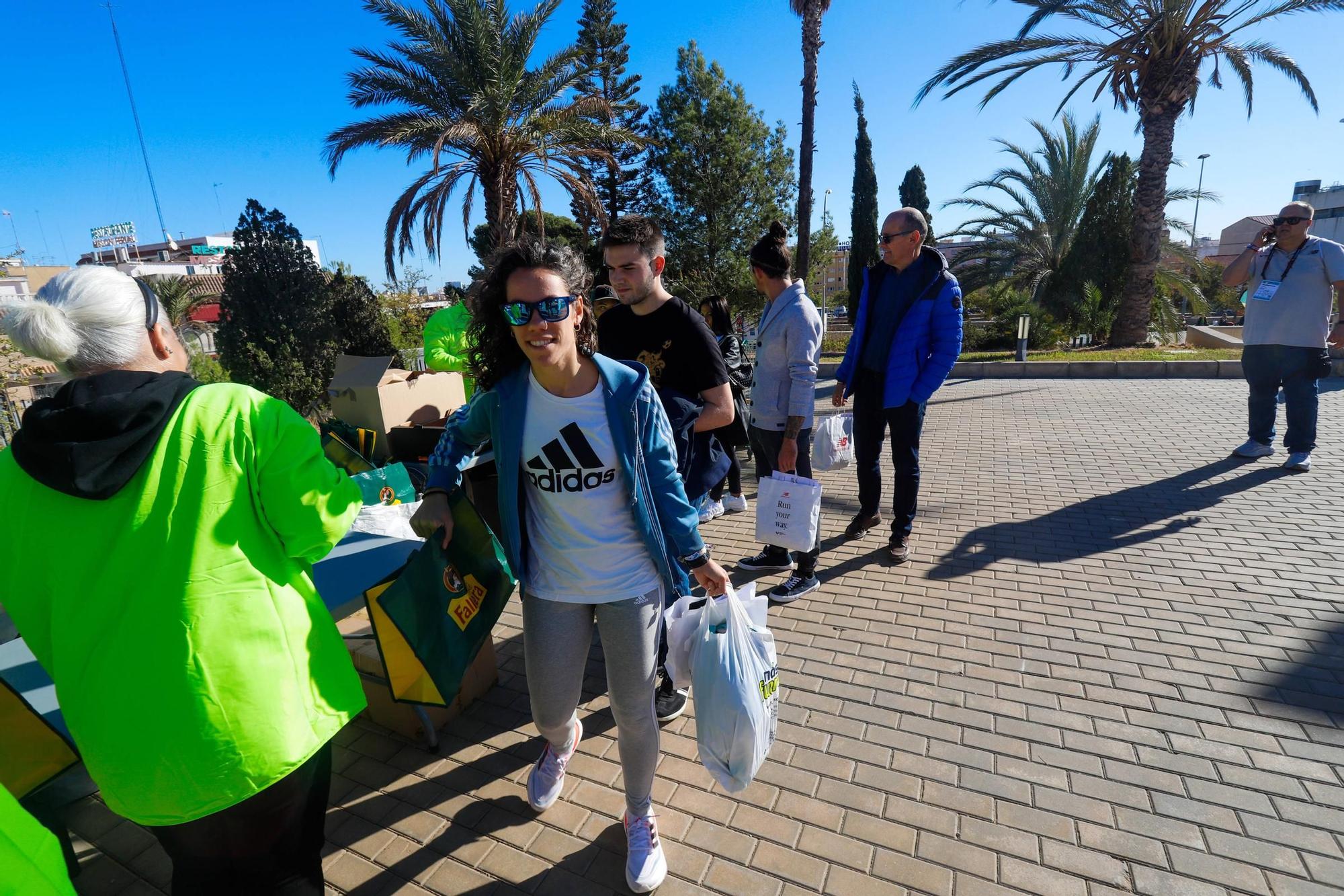 Segundo día de ExpoDeporte del Maratón Valencia Trinidad Alfonso