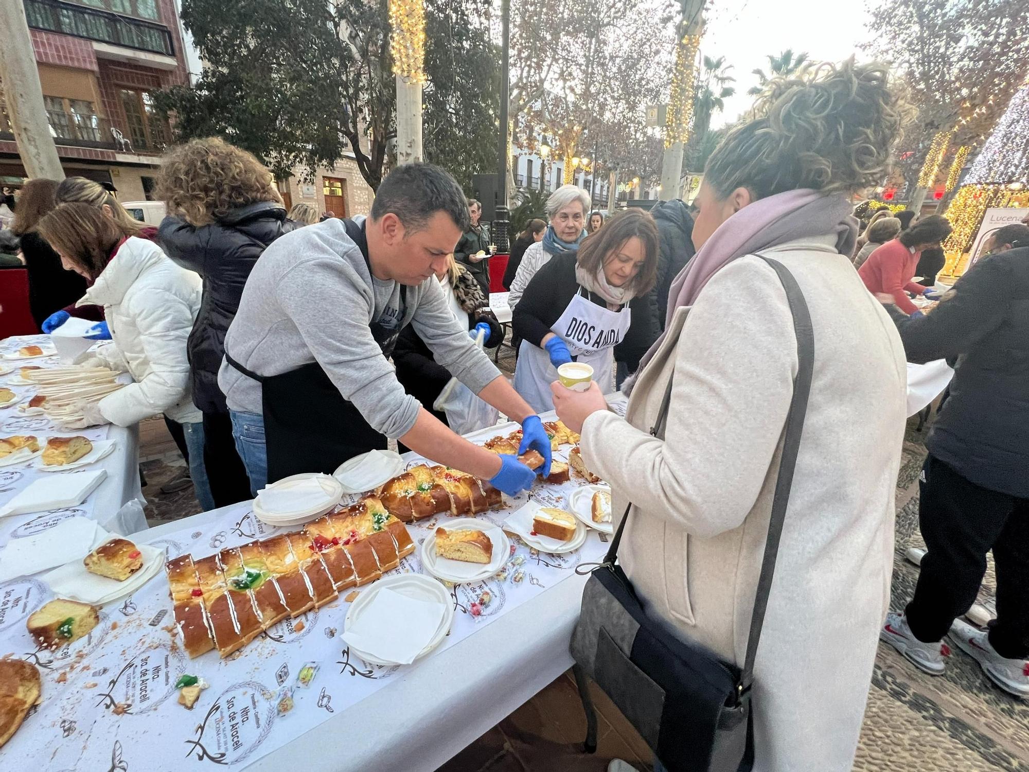 Roscón gigante en Lucena