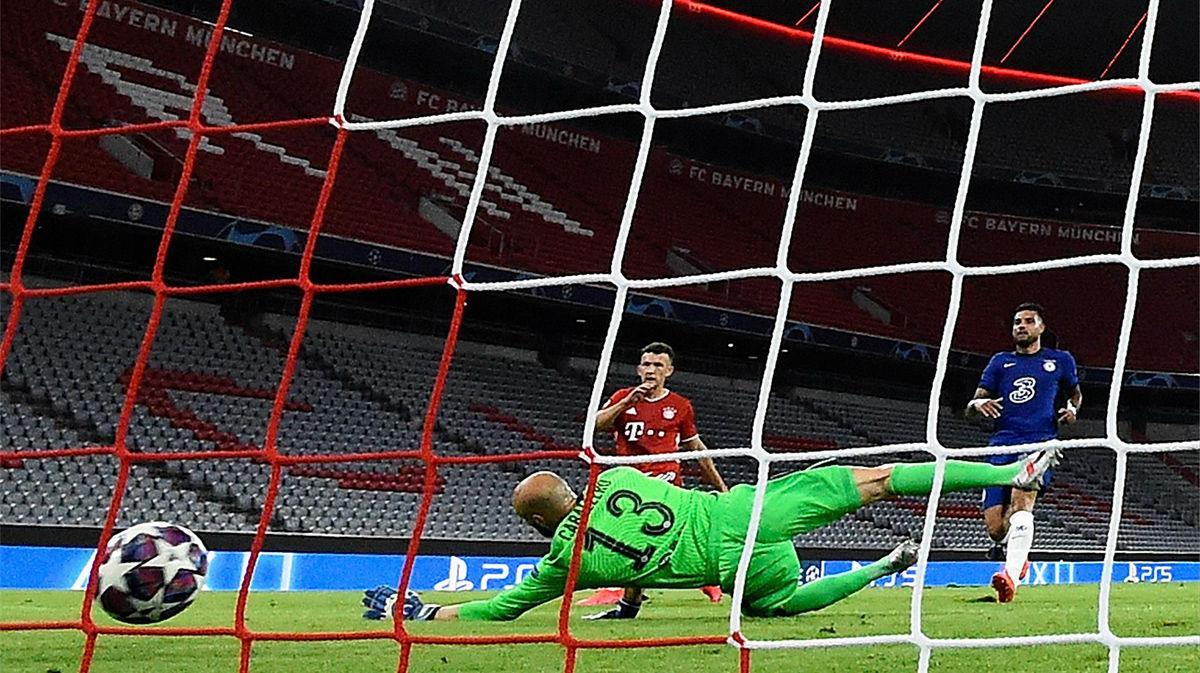 Perisic anotó el 2-0 ante el Chelsea