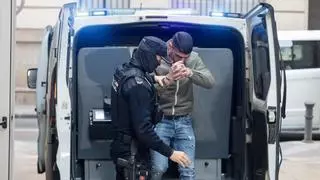 Secuestrados y torturados ocho horas en su propia casa en Alicante