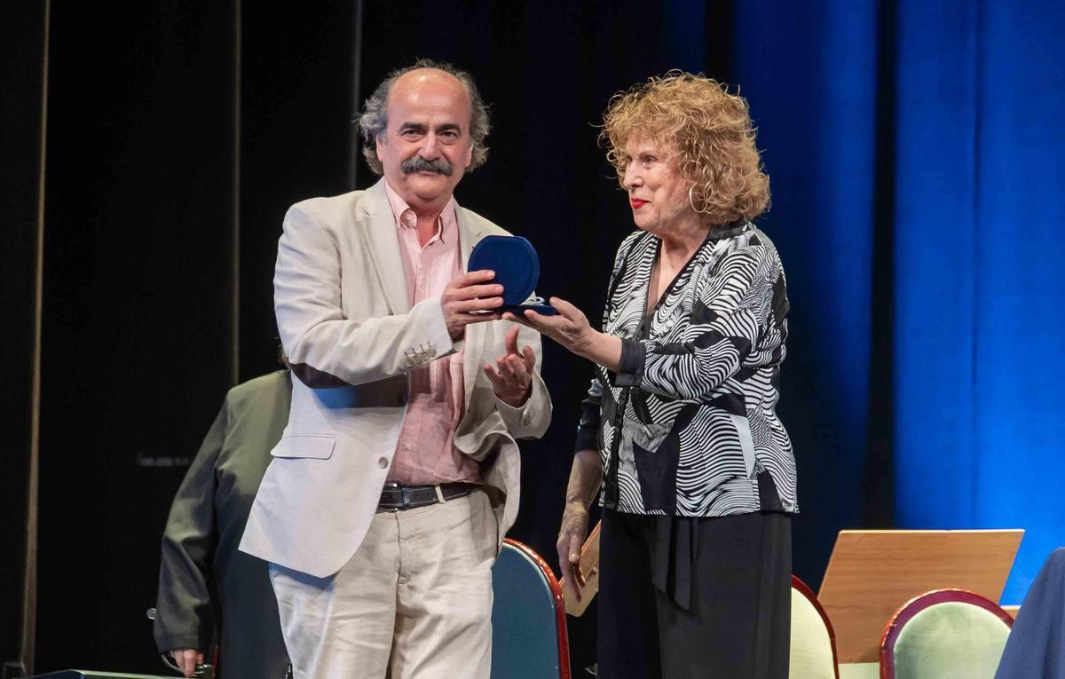 El Ateneo de Alicante entrega sus distinciones de 2026
