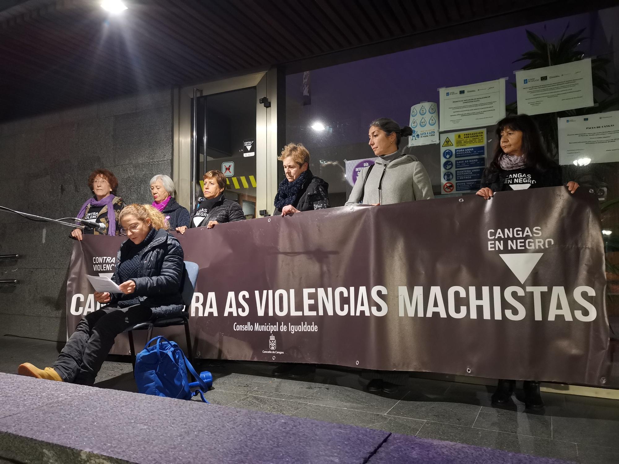 La celebración del Día Internacional contra las Violencias Machistas en Cangas