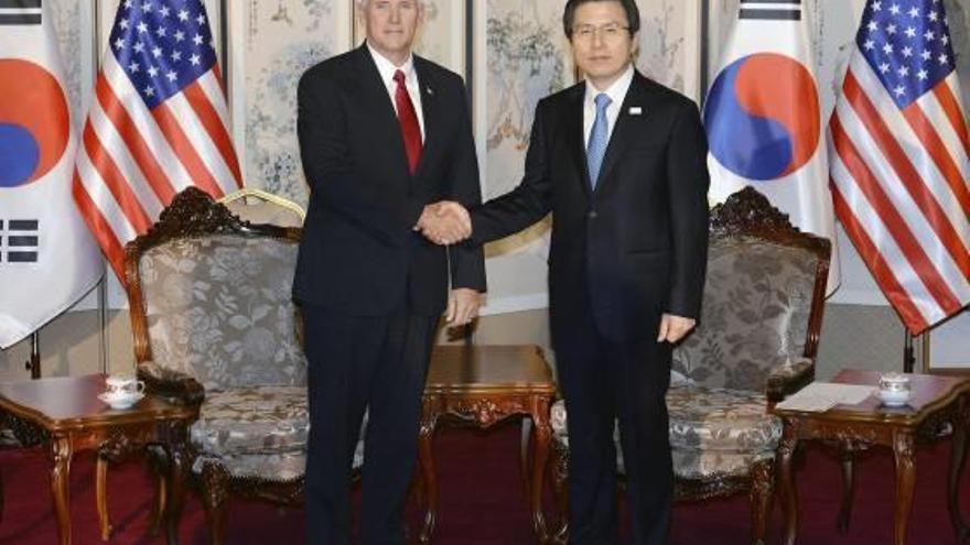 Mike Pence es va reunir amb el president sud-coreà en funcions.