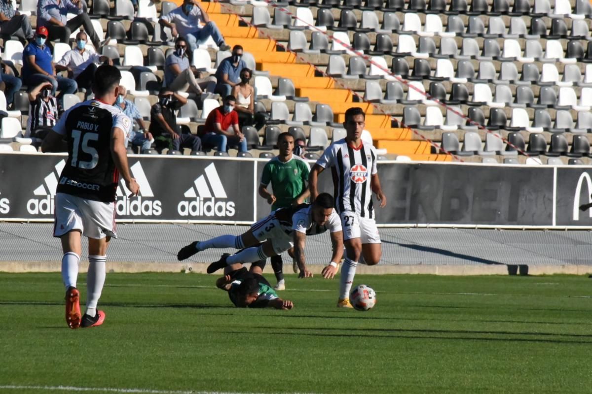 Las imágenes del Badajoz-Córdoba CF