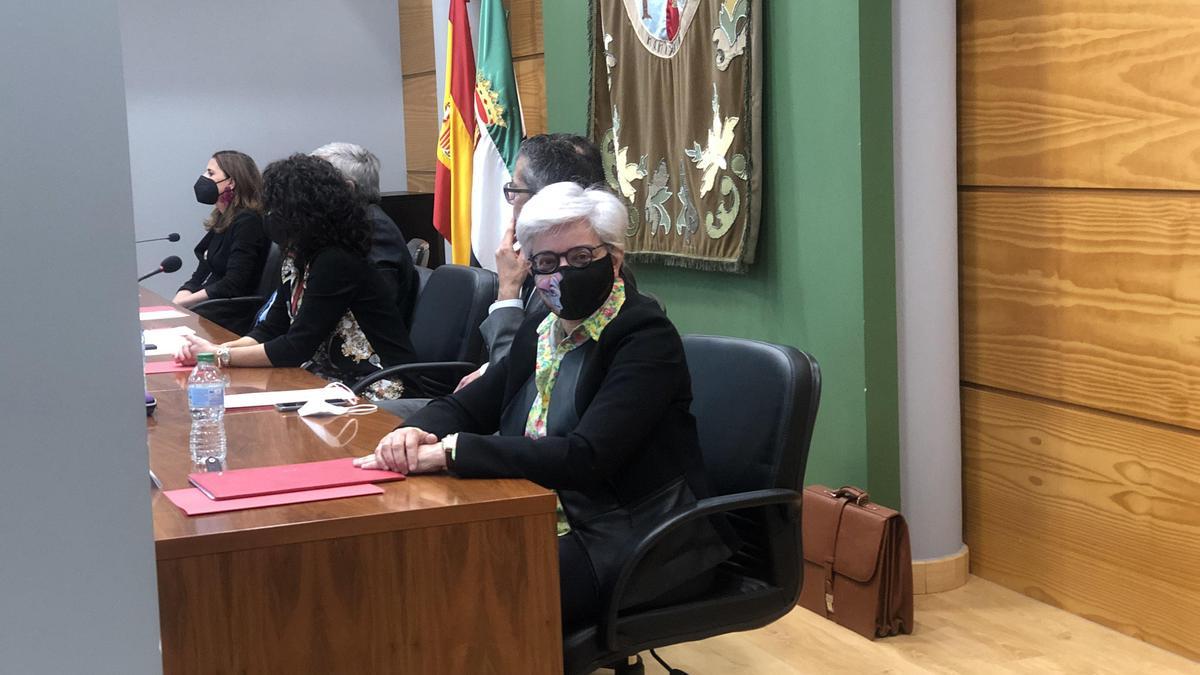 María José López González, abogada extremeña y experta en Derecho Deportivo, en el Aula Magna de Derecho.