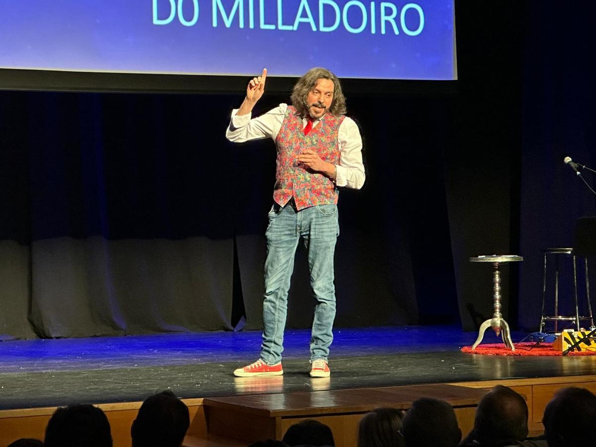 Entrega de premios do XI Certame de Fotografía Comercial da Asociación de Empresarios do Parque Empresarial Novo Milladoiro.