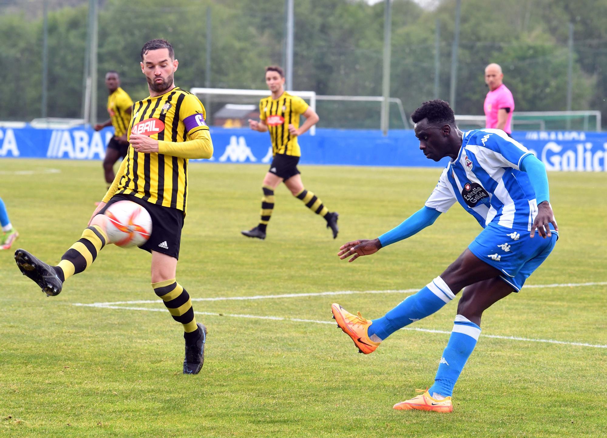 El Fabril golea al Rápido de Bouzas y disputará las semifinales del 'play off'